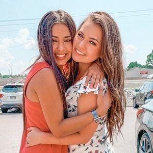 Meet your Posher, Madelyn